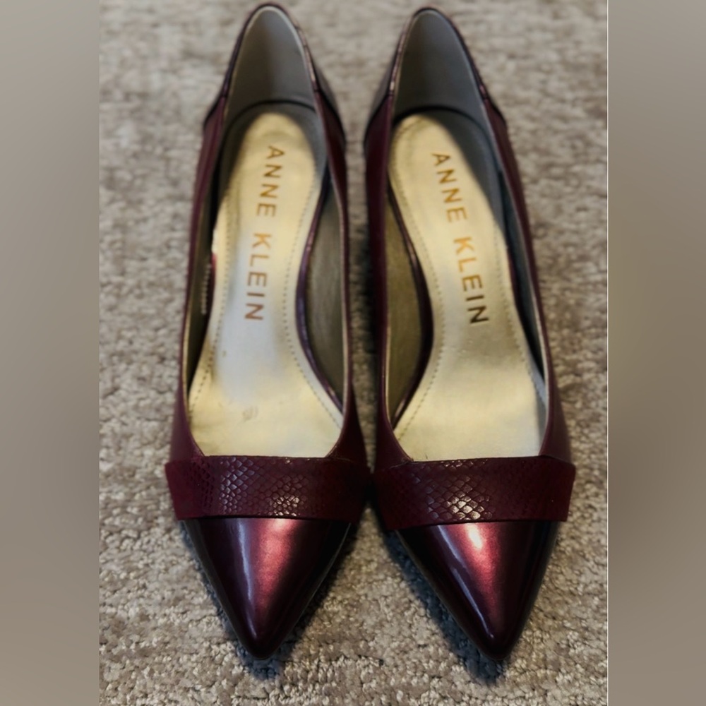 Anne Klein Red Heels Elegant Pointed-Toe Pumps